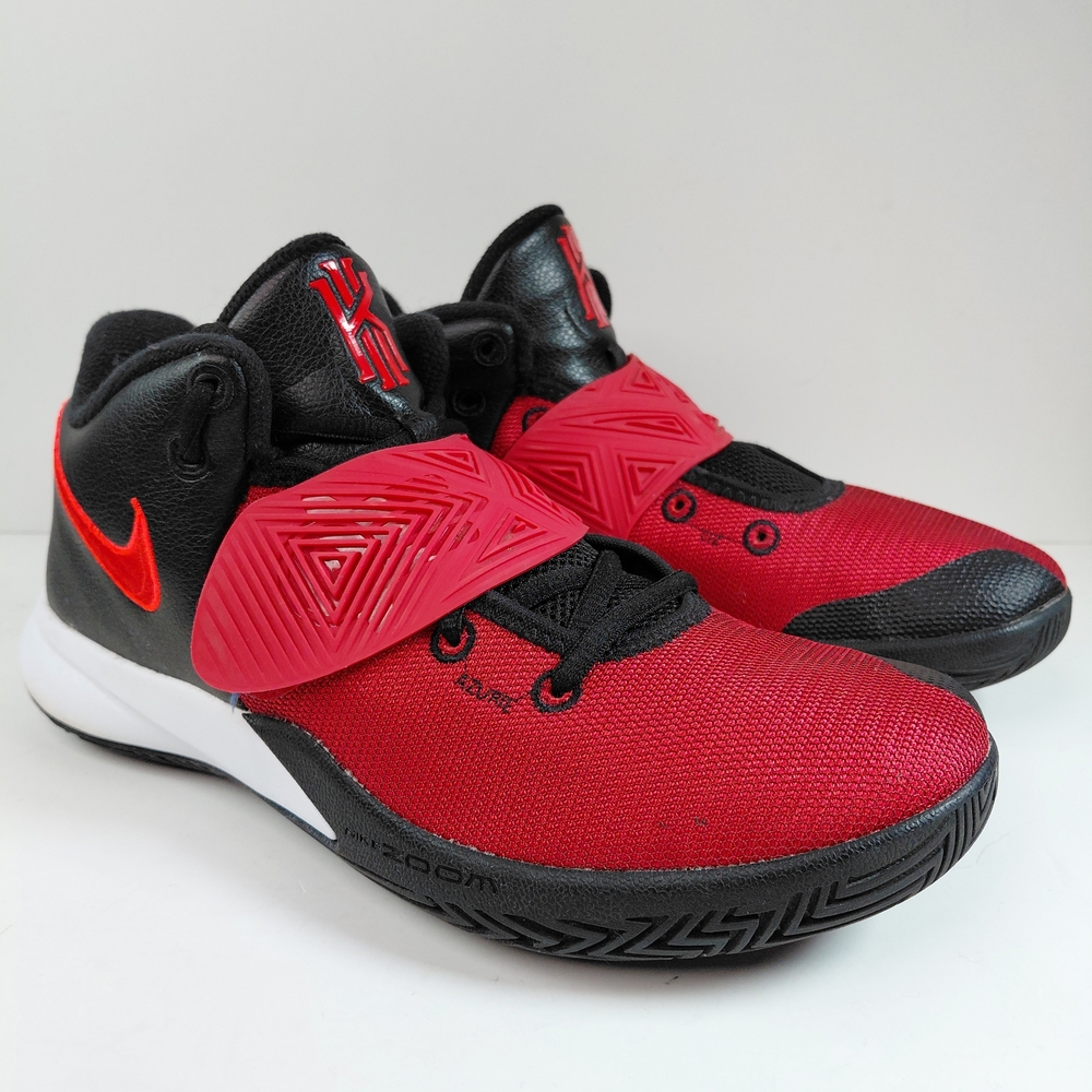Nike Kyrie Irving Flytrap III Men's 9.5 Black Red Basketball Sneakers BQ3060-009